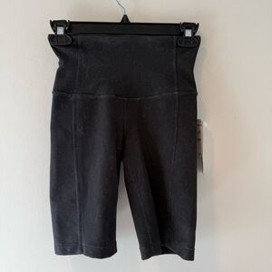 Zella Yoga Shorts Black Wash Ribbed Size XXS New With Tags #Lux-Q